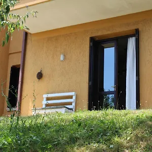 Drusilla Garden , Soiano Del Lago Italia